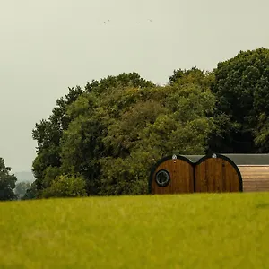 hollins-farm-dog-friendly-holiday-lodges.yorkshirehotels.net/