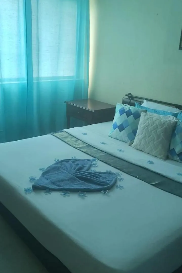 Beach-Side Condos At Turtle Beach Towers Ocho Rios Apartamento